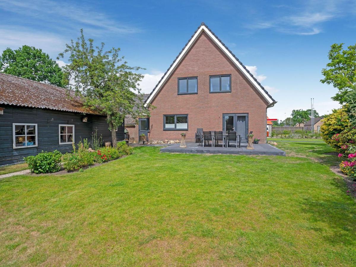 Charming Villa In Lemele With A Nice Garden Exteriör bild