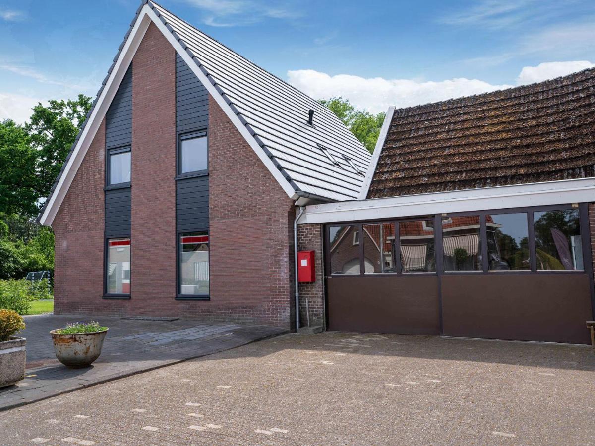 Charming Villa In Lemele With A Nice Garden Exteriör bild